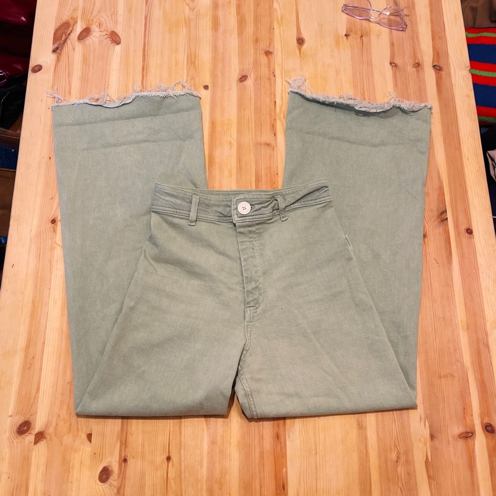 Zara Marine Straight Light Green Jeans | Size 2